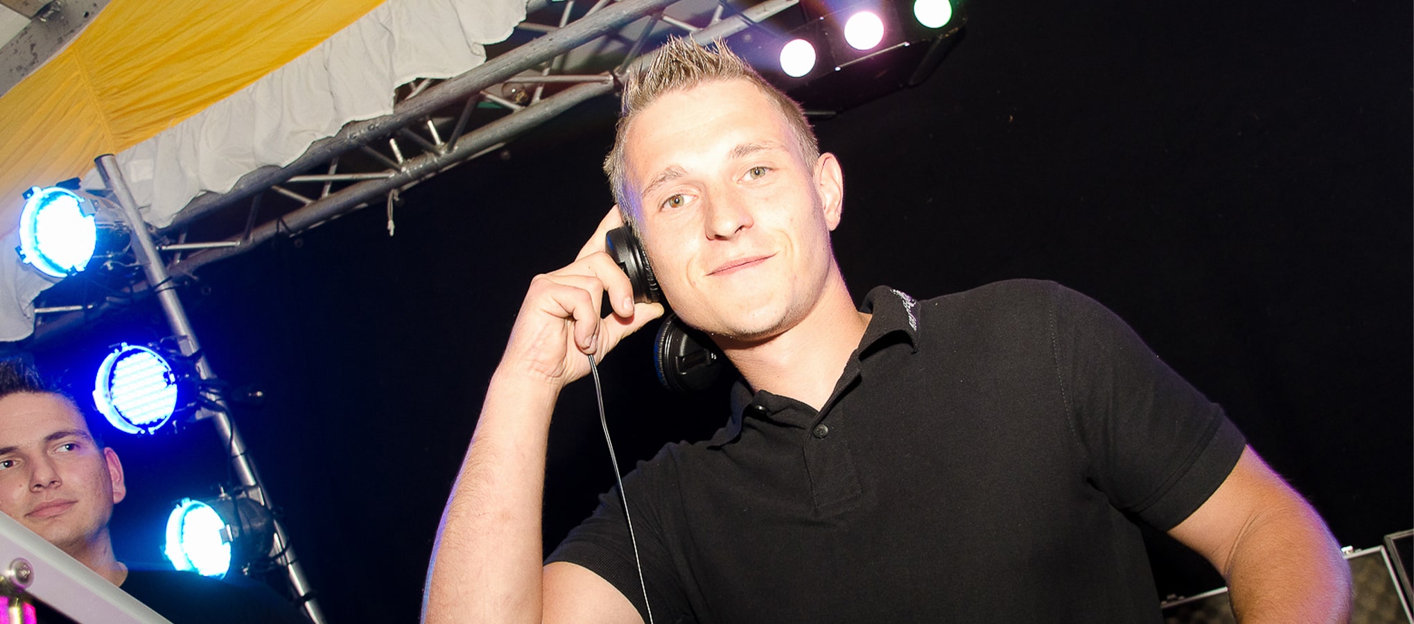 dj-mercy-party-dj